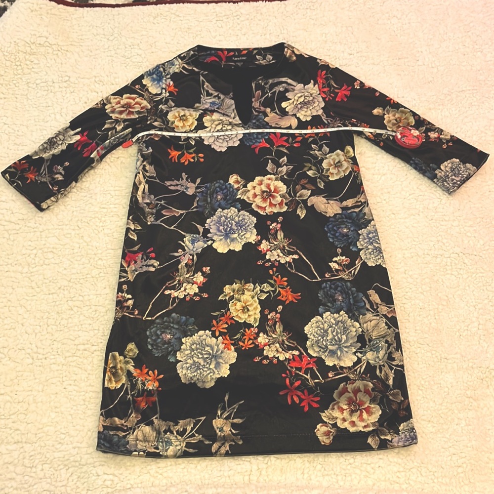 Karen Kane velvet floral tunic